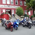 Szálloda Zum Roten Hirsch Im Gruenen Wald