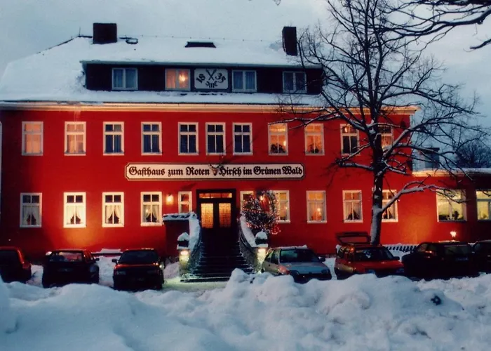 Zum Roten Hirsch Im Gruenen Wald Saalfeld Saale