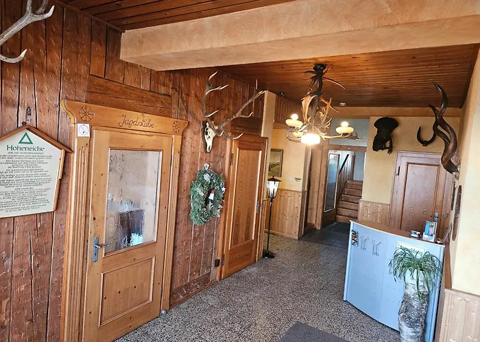 Zum Roten Hirsch Im Gruenen Wald Hotel 3*